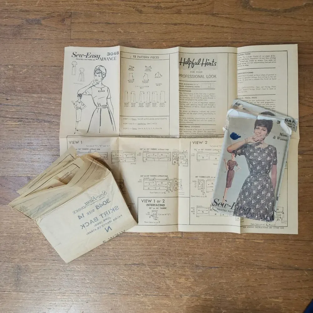 Vintage 1960s Advance Sew-Easy Dress Pattern Size 14 Bust 34 Jackie O Mod Sheath